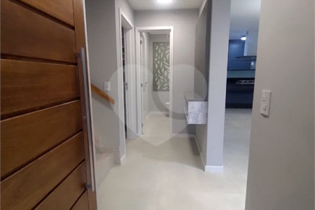 Casa à venda com 3 suítes no condomínio La Reserva Residencial, Atibaia - SP