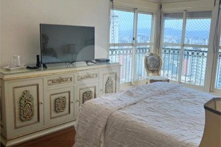Apartamento à venda com 4 suítes em Santa Cecília, São Paulo, SP