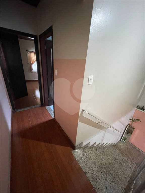 Sobrado à venda com 5 quartos, sendo 1 suíte,  em Vila Gustavo, São Paulo, SP