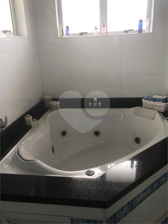 Sobrado à venda com 4 quartos, sendo 2 suítes, em Palmas do Tremembé, São Paulo, SP