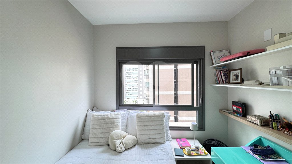 Apartamento à venda com 2 quartos, sendo 1 suíte,  em Brooklin, São Paulo, SP