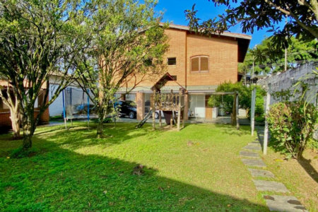 Casa á venda - Centro