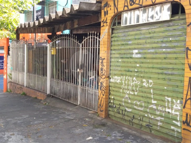 Sobrado à venda ou para alugar com 4 quartos, sendo 1 suíte,  em Santana, São Paulo, SP