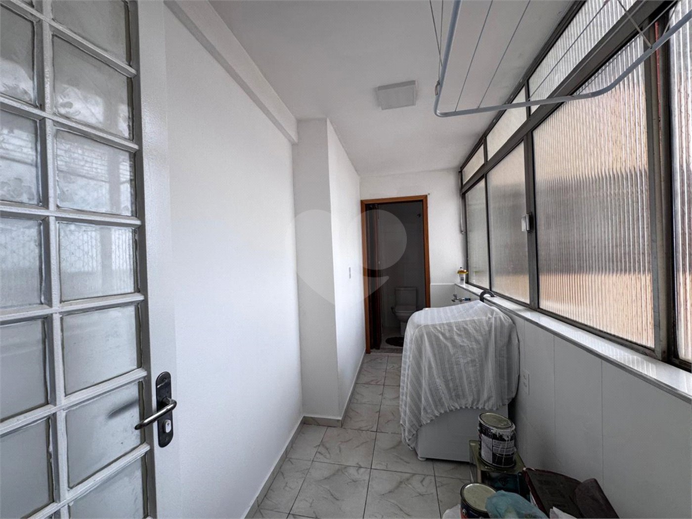 Apartamento à venda com 2 quartos, sendo 1 suíte, no Centro, Sorocaba, SP
