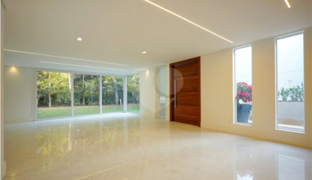Casa para alugar com 4 suítes no condomínio Hípica Garden, São Paulo - SP
