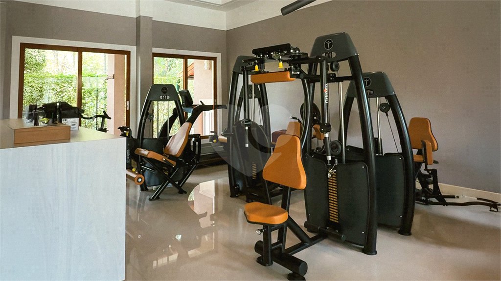 Casa à venda com 4 suítes no condomínio Halvétia Country Residencial, Indaiatuba - SP