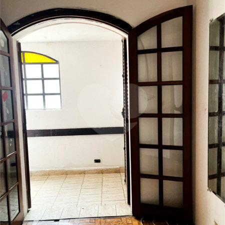 Casa à venda com 3 quartos, sendo 1 suíte, em Vila Marari, São Paulo, SP