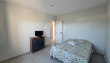 Casa em condomínio à venda com 3 quartos, sendo 1 suíte,  em Ogiva, Cabo Frio, RJ