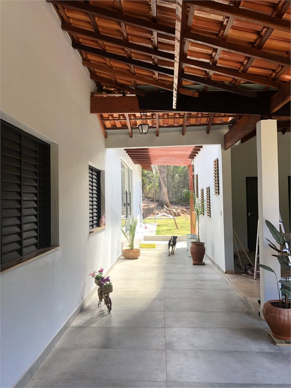 Chácara à venda com 6 quartos, sendo 2 suítes, em Jardim Brogotá, Atibaia, SP