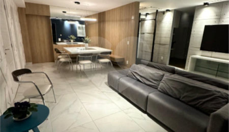 Apartamento à venda com 3 quartos, sendo 1 suíte,  em Jardim Vazani, São Paulo, SP