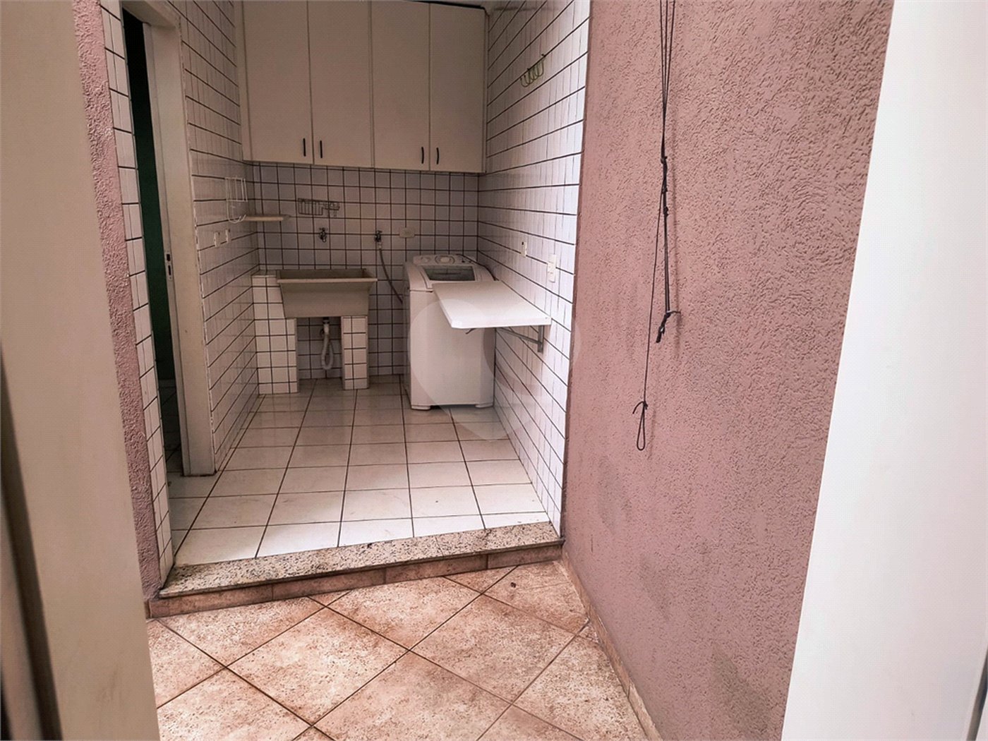 Sobrado à venda com 3 quartos, sendo 1 suíte,  em Vila Palmeiras, São Paulo, SP