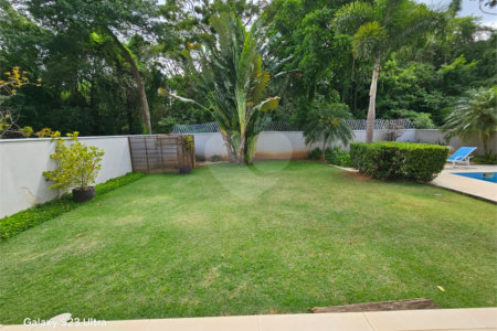 Casa à venda com 4 suítes no condomínio Vinhas da Vista Alegre - Lado Café, Vinhedo - SP