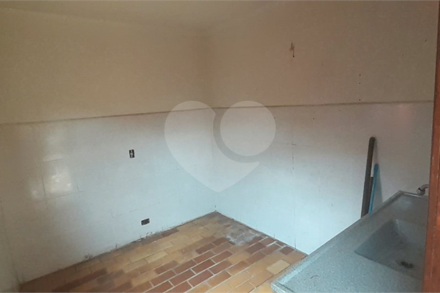 Casa à venda com 3 quartos, sendo 1 suíte,  em Parque Vitória, São Paulo, SP