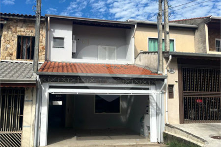 Casa de Vila à venda com 4 quartos, sendo 1 suíte, em Jardim Gramados de Sorocaba, Sorocaba, SP