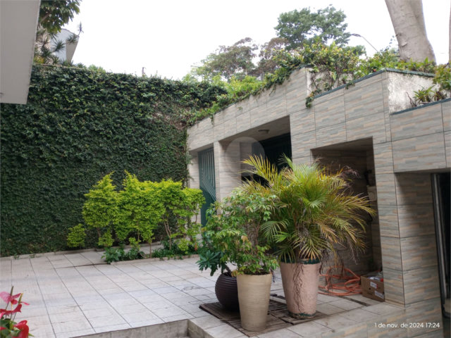 Casa à venda com 3 quartos, sendo 1 suíte,  em Jardim São Paulo(zona Norte), São Paulo, SP
