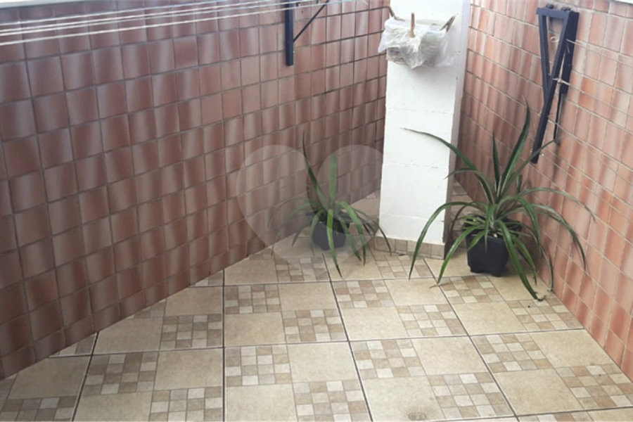 Sobrado à venda com 2 suítes em Horto Florestal, São Paulo, SP