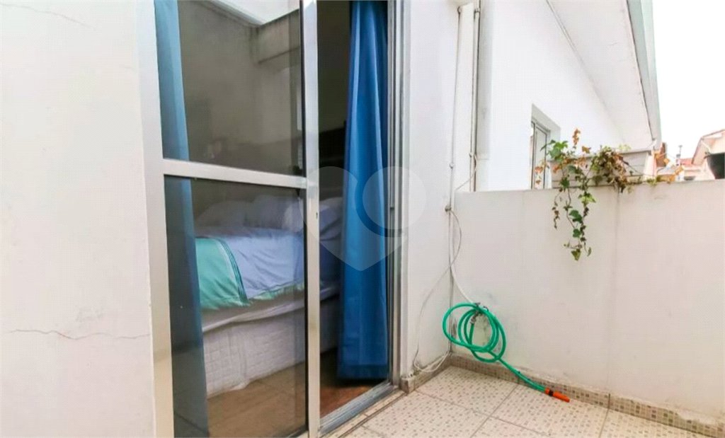 Sobrado à venda com 3 quartos, sendo 1 suíte,  em Jardim Aeroporto, São Paulo, SP