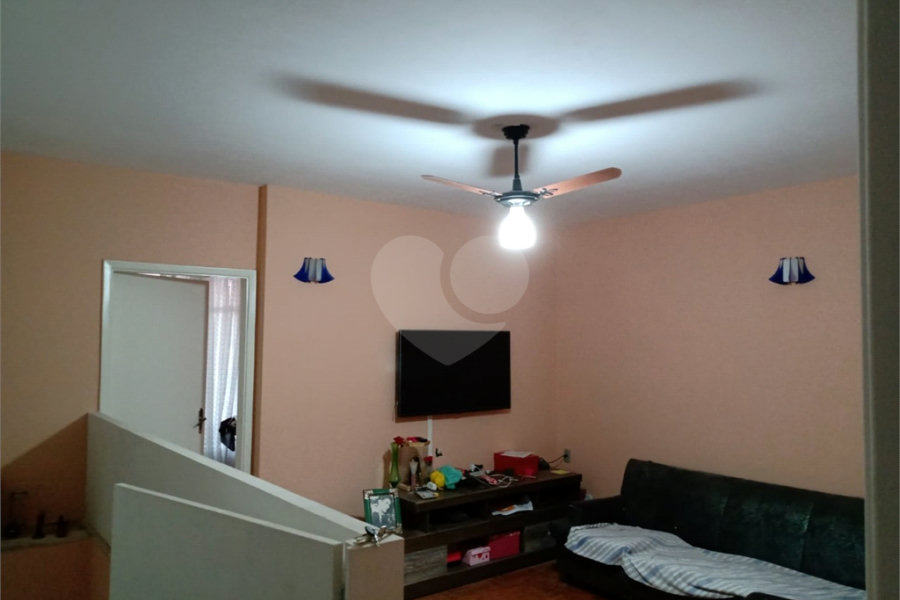 Sobrado à venda com 3 quartos em Cangaíba, São Paulo, SP