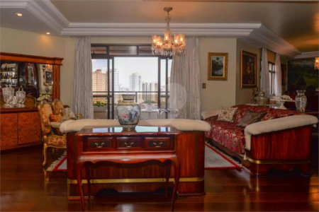 Apartamento à venda com 4 suítes em Água Fria, São Paulo, SP