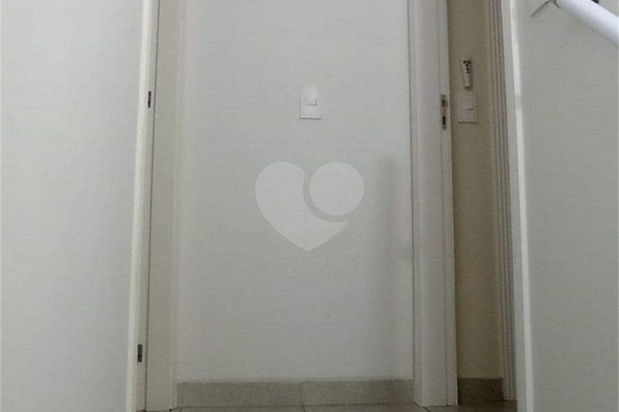 Casa à venda com 2 suítes no condomínio Residencial Pavoni I, São Paulo - SP