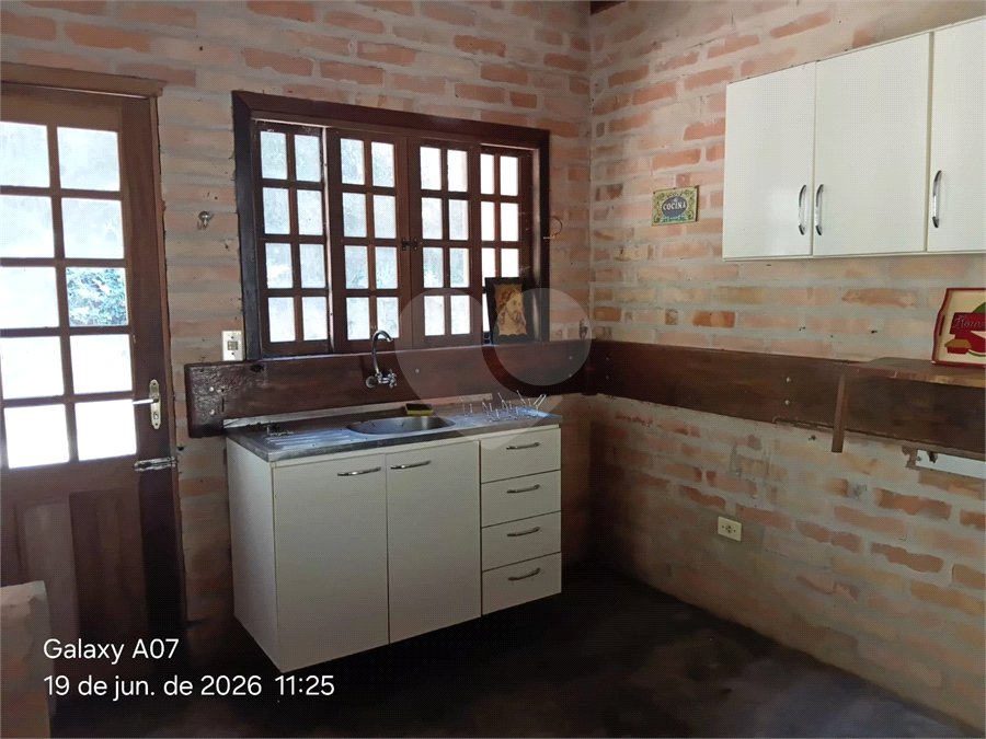 Chácara à venda com 3 quartos, sendo 1 suíte, no Centro (canguera), São Roque, SP