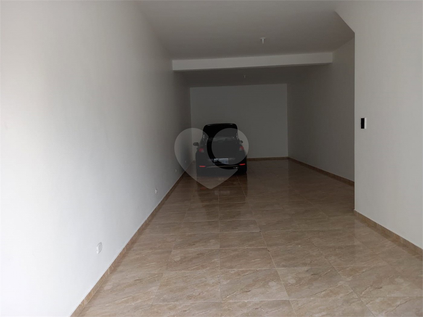 Casa para alugar com 4 suítes no condomínio Milenium, São Paulo - SP