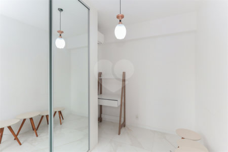 Apartamento à venda com 2 quartos, sendo 1 suíte, em Perdizes, São Paulo, SP