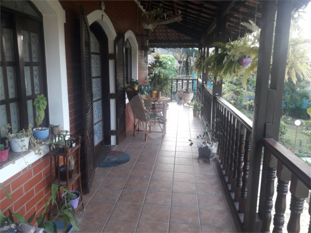 Casa Térrea à venda com 3 quartos, sendo 1 suíte,  em Serra da Cantareira, Mairiporã, SP