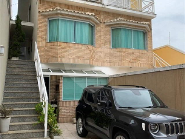 Sobrado à venda com 3 quartos, sendo 1 suíte,  em Tremembé, São Paulo, SP