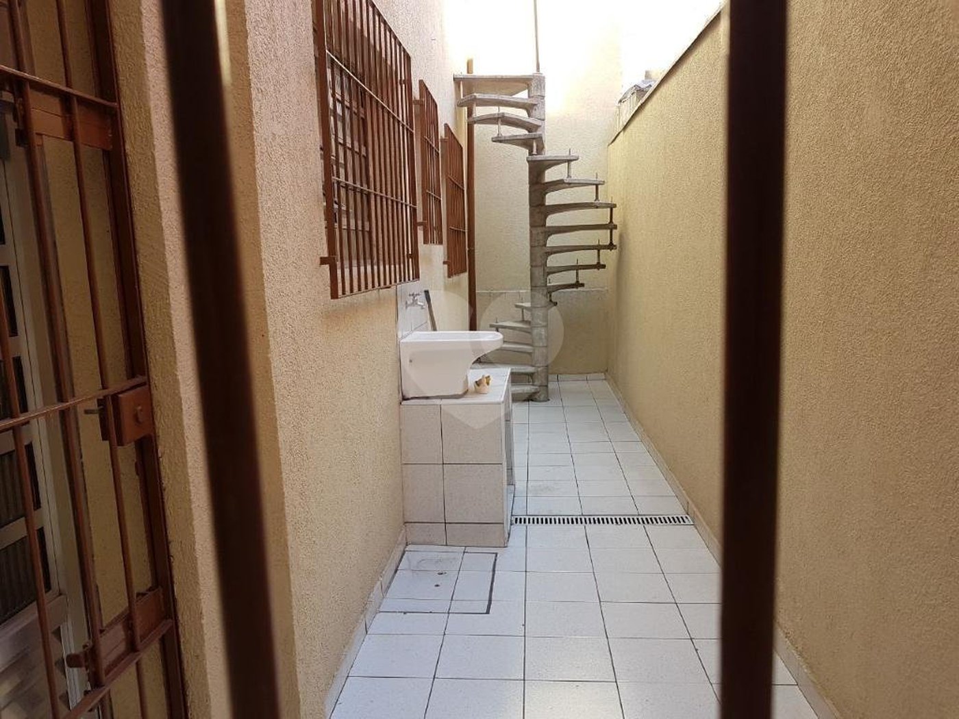 Sobrado à venda com 2 quartos em Santana, São Paulo, SP
