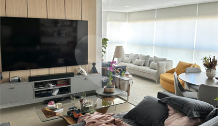 Apartamento à venda ou para alugar com 2 suítes em Vila Olímpia, São Paulo, SP