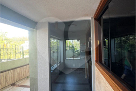 Casa à venda ou para alugar com 3 suítes em Jardim Lago Azul, Louveira, SP