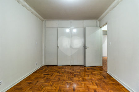 Apartamento à venda ou para alugar com 3 quartos, sendo 1 suíte,  em Itaim Bibi, São Paulo, SP