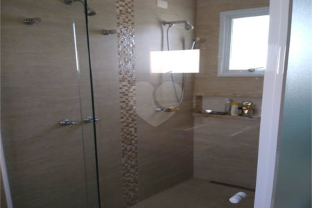 Casa à venda com 3 quartos, sendo 1 suíte, no condomínio Jd Portal de Itaici, Indaiatuba - SP