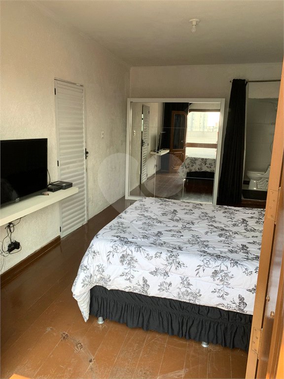 Sobrado à venda com 3 quartos, sendo 1 suíte,  em Vila Maria Alta, São Paulo, SP
