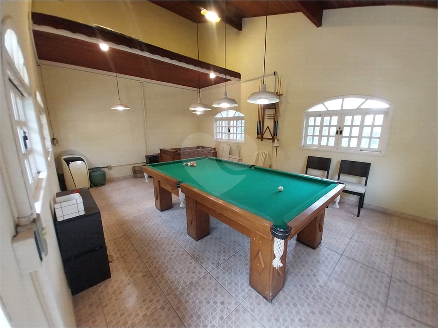 Chácara à venda ou para alugar com 3 quartos, sendo 1 suíte, em Chácaras Polozzi, Louveira, SP
