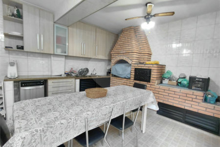 Casa à venda com 3 quartos, sendo 1 suíte, em Vila Ipojuca, São Paulo, SP