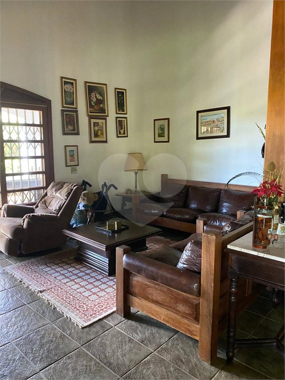 Sítio à venda com 4 quartos, sendo 3 suítes, em Aguas de Igaratá, Igaratá, SP