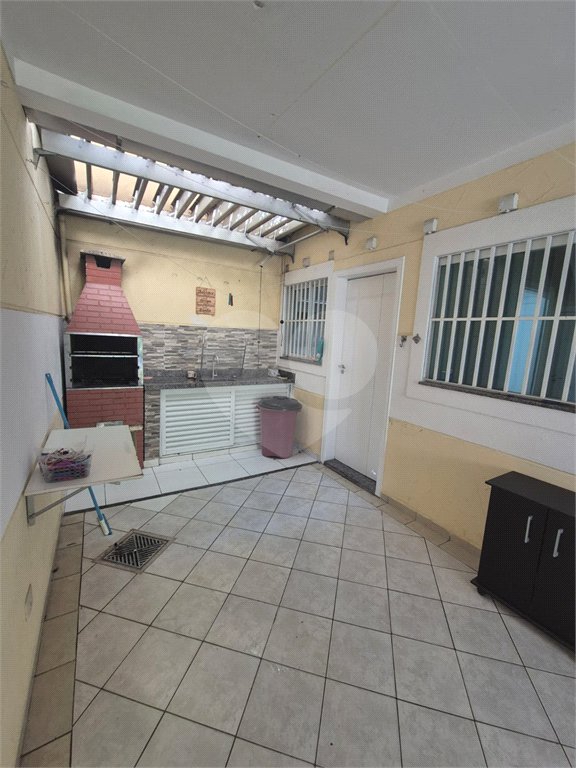 Casa à venda com 3 quartos, sendo 1 suíte, no condomínio Mariana, São Paulo - SP