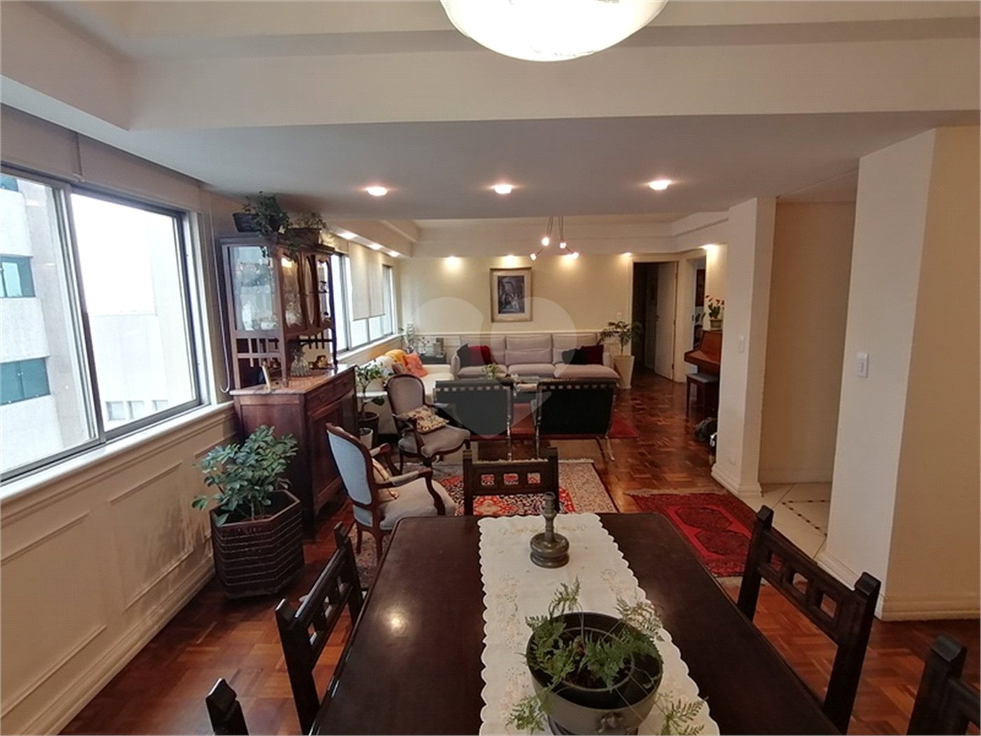 Apartamento à venda com 3 quartos, sendo 1 suíte, em Jardim Paulista, São Paulo, SP