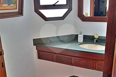 Apartamento à venda com 4 quartos, sendo 3 suítes, em Indianópolis, São Paulo, SP