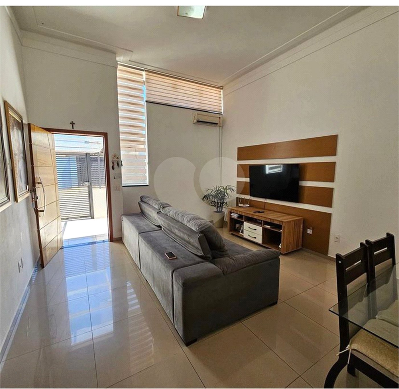 Casa à venda com 3 quartos, sendo 1 suíte, em Vila Nastri, Itapetininga, SP