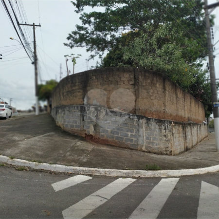 Casa à venda com 2 quartos em Jardim Imperial, Atibaia, SP