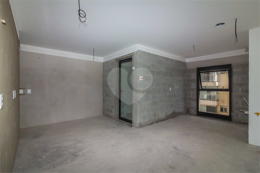 Apartamento à venda com 3 suítes em Vila Olímpia, São Paulo, SP