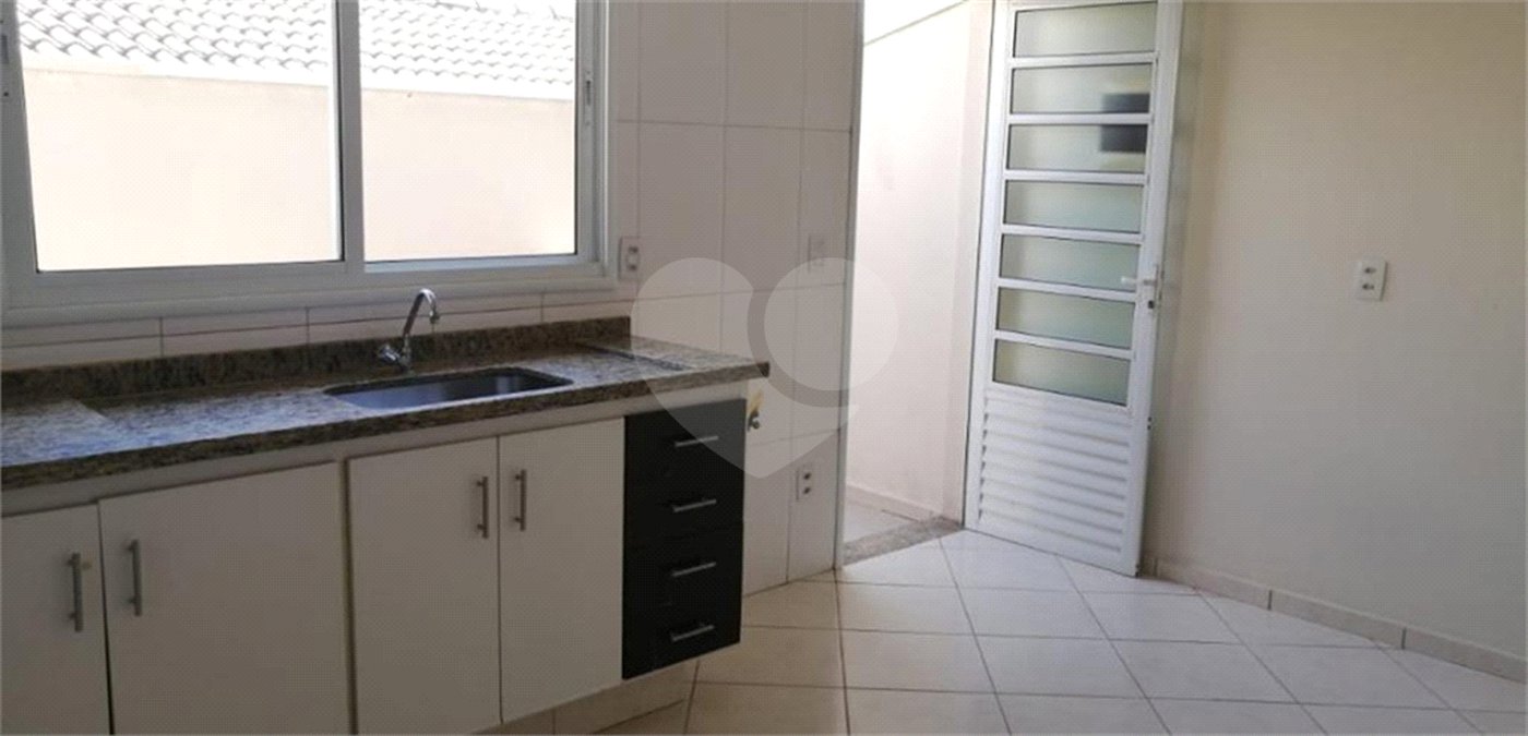 Casa à venda com 4 quartos em João XXIII, Vinhedo, SP