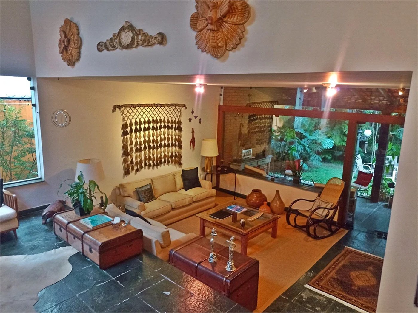Casa à venda com 4 quartos, sendo 2 suítes,  em Morumbi, São Paulo, SP