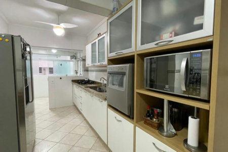 Apartamento com 3 dormitórios frente a praia à venda, 161 m² por R$ 2.200.000 - Gonzaga - Santos/SP