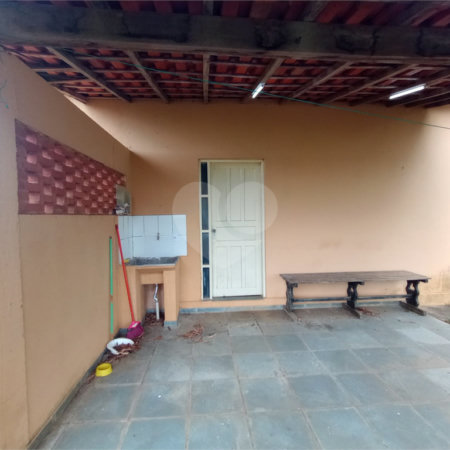 Chácara à venda com 2 quartos em Conceição, Itapetininga, SP