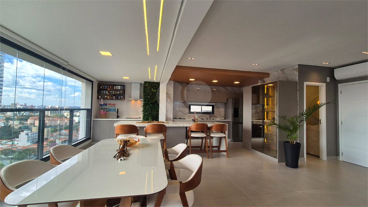 Apartamento à venda com 3 suítes em Jardim Faculdade, Sorocaba, SP