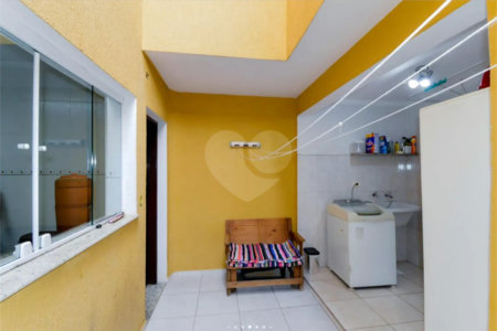 Casa à venda com 3 quartos em Vila Milton, Guarulhos, SP